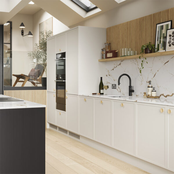 Kensington - Image 2