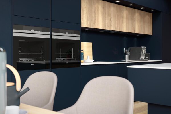 Blue Hampton - Image 3